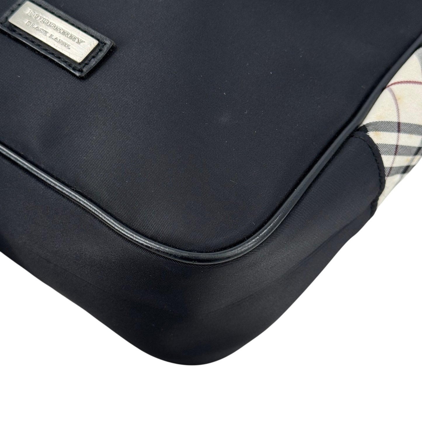 BURBERRY ノヴァキャンバス ブラックショルダーバッグ
