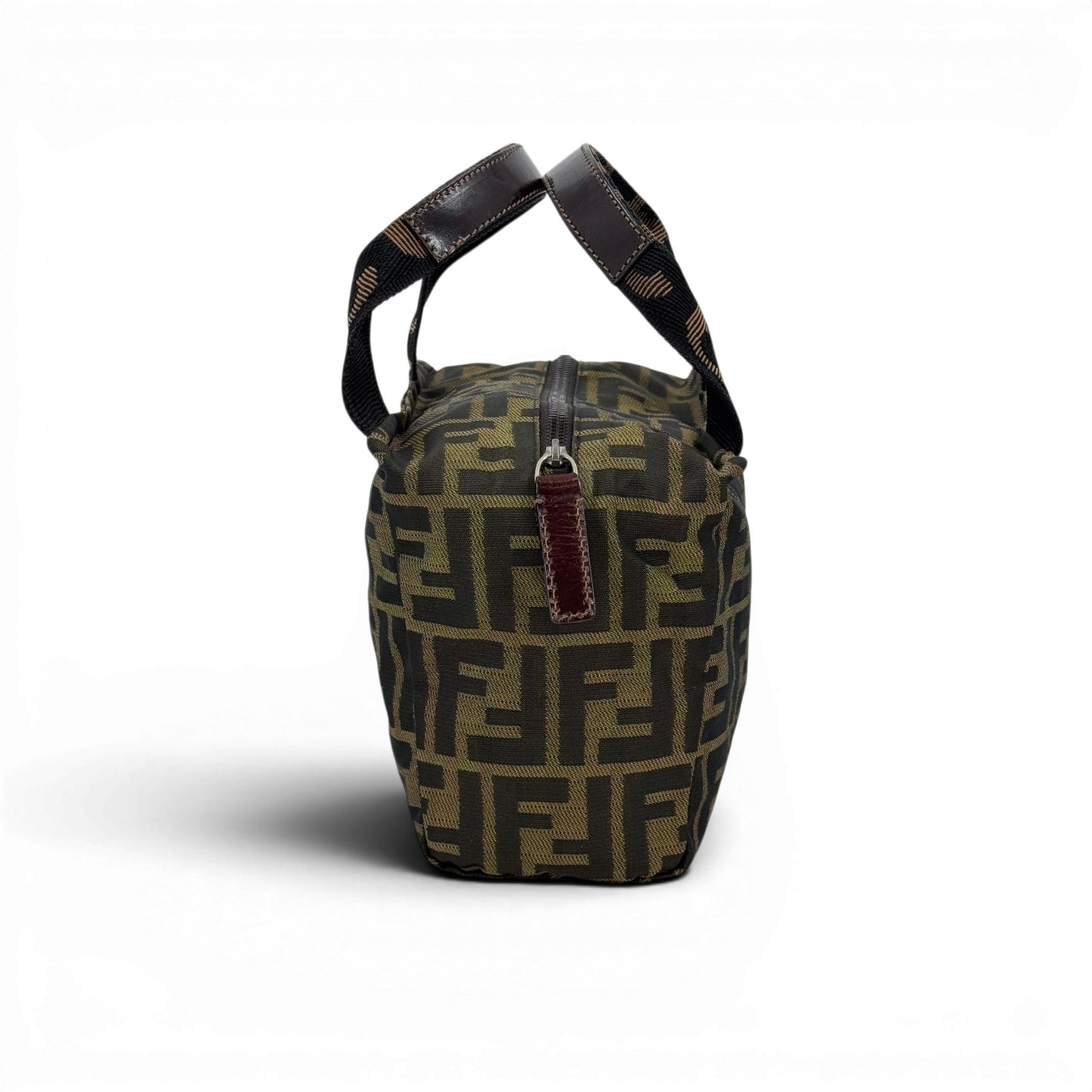 FENDI ズッカ ナイロン ハンドバッグハンドバッグ