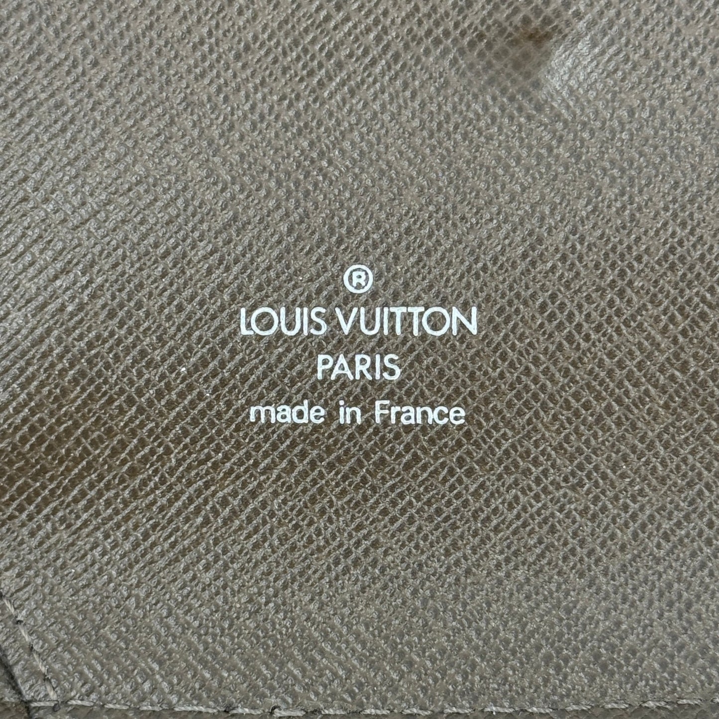 LOUIS VUITTON オーガナイザー アトールタイガレザー ブラウン ラウンドジップクラッチウォレット M30658