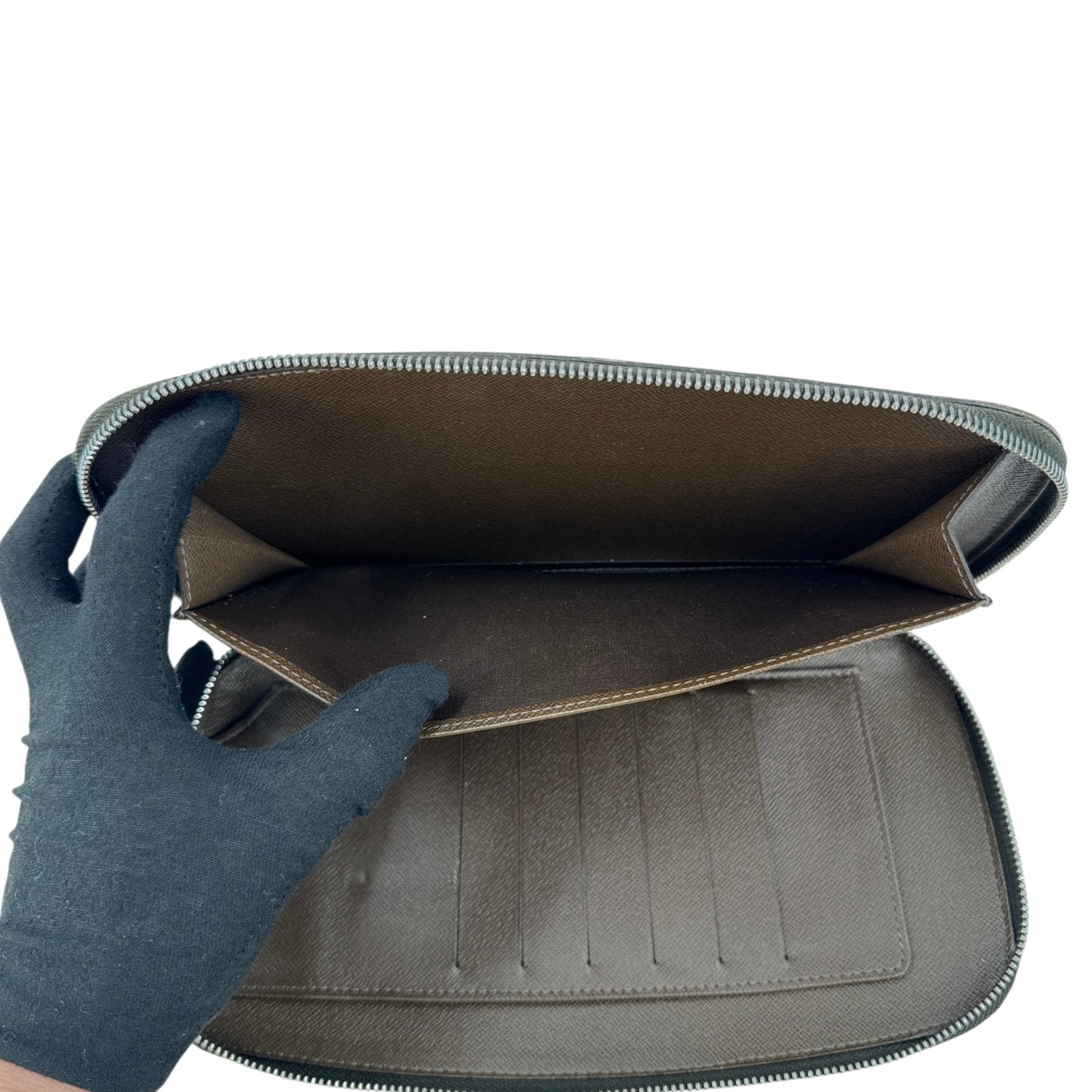 LOUIS VUITTON オーガナイザー アトールタイガレザー ブラウン ラウンドジップクラッチウォレット M30658