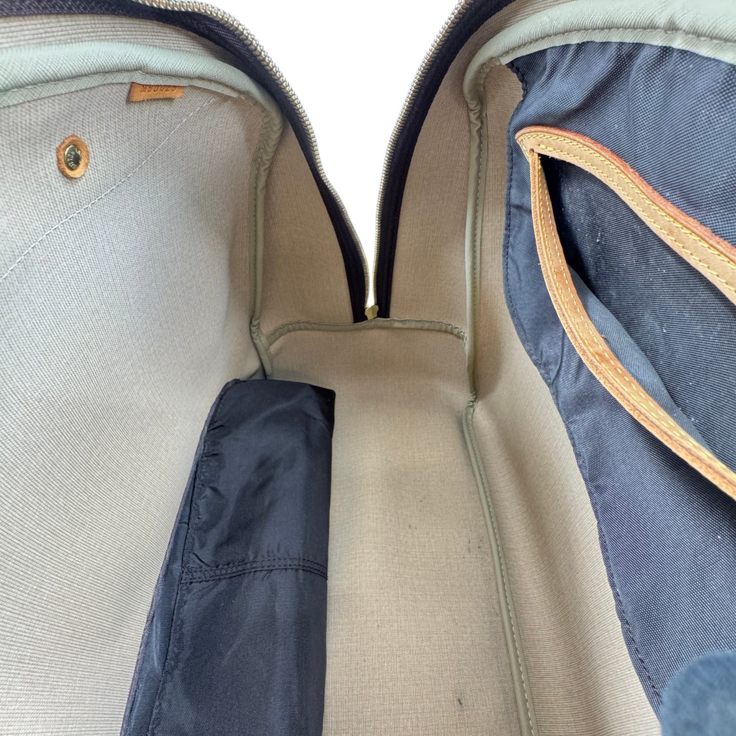 LOUIS VUITTON モノグラム・エヴァジオン トラベルバッグ M41443