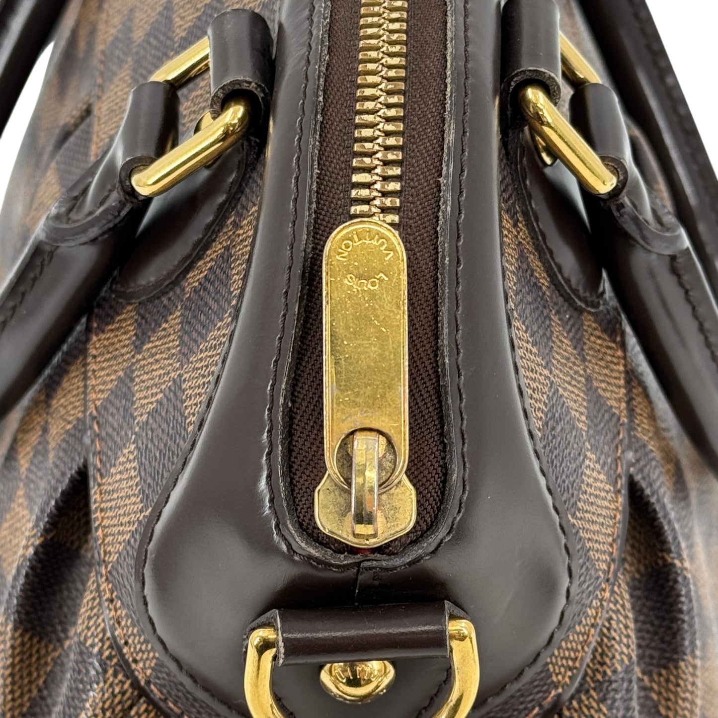 LOUIS VUITTON ダミエ・エベヌ トレヴィPM N51997 2WAY ハンドバッグ