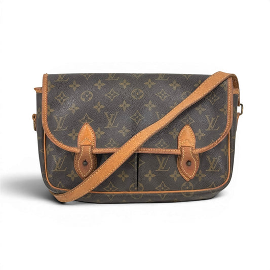 LOUIS VUITTON ジベシエールMM モノグラム フラップ ショルダー M42247 キャンバス
