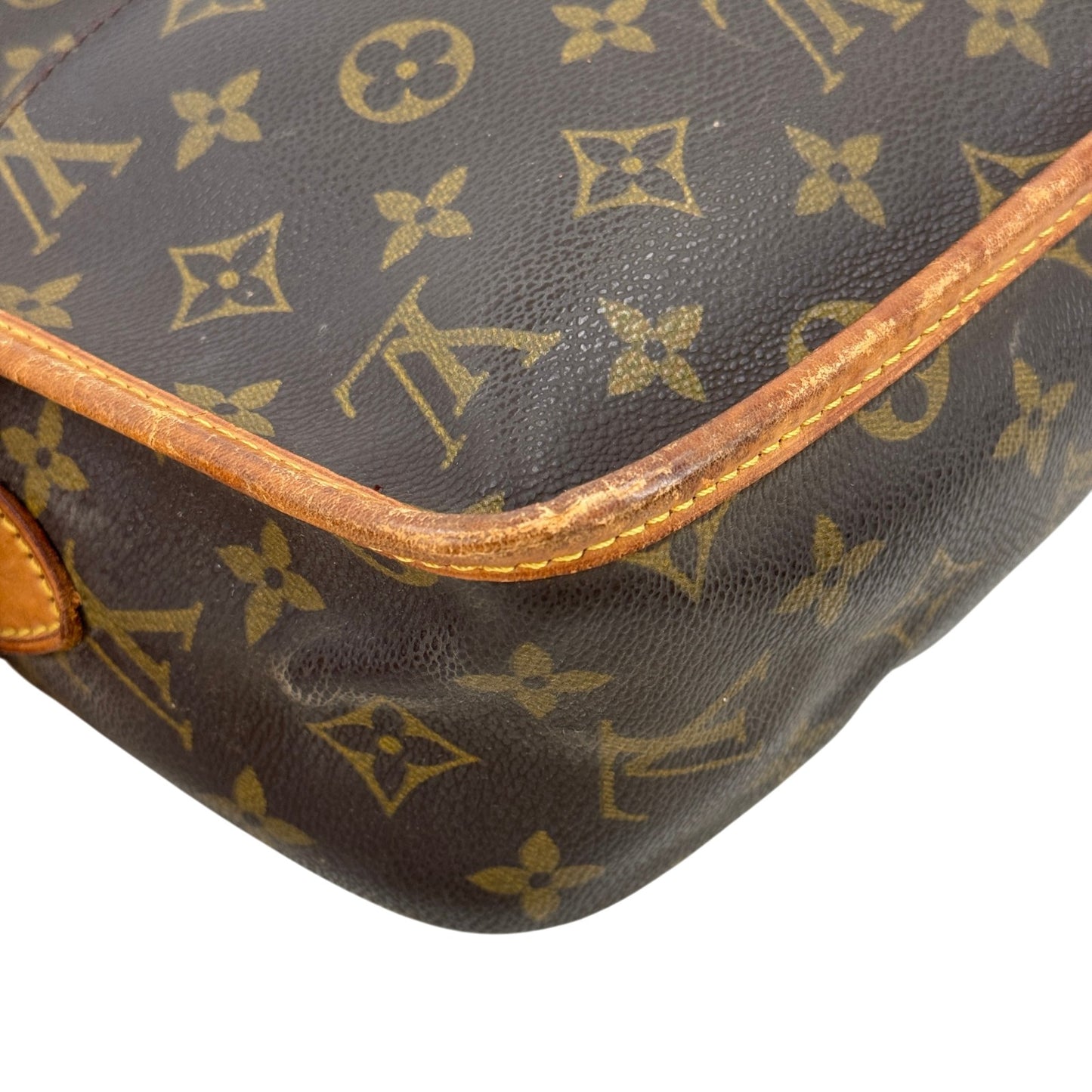 LOUIS VUITTON ジベシエールMM モノグラム フラップ ショルダー M42247 キャンバス