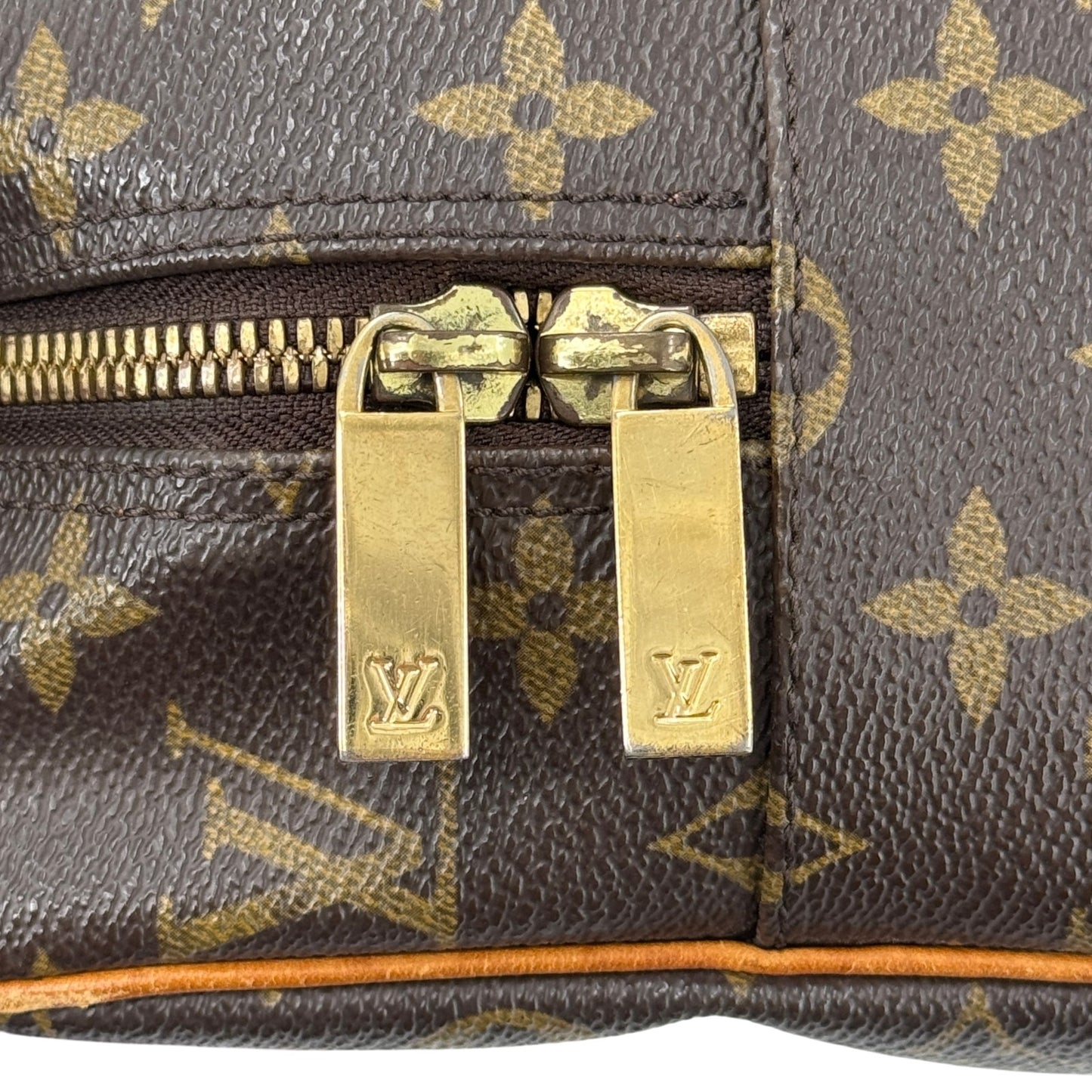 LOUIS VUITTON モノグラム シテ MM M51182 ハンドバッグ