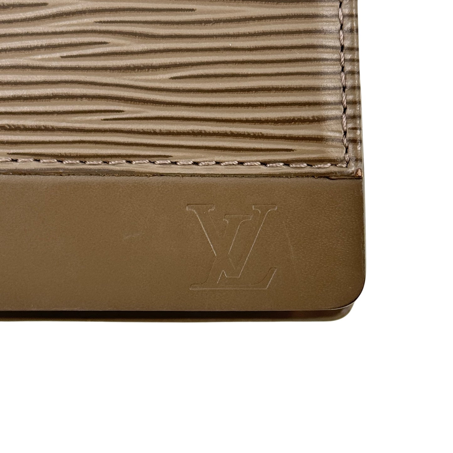 LOUIS VUITTON オンフルール エピレザー フラップ ショルダーバッグ M5273C