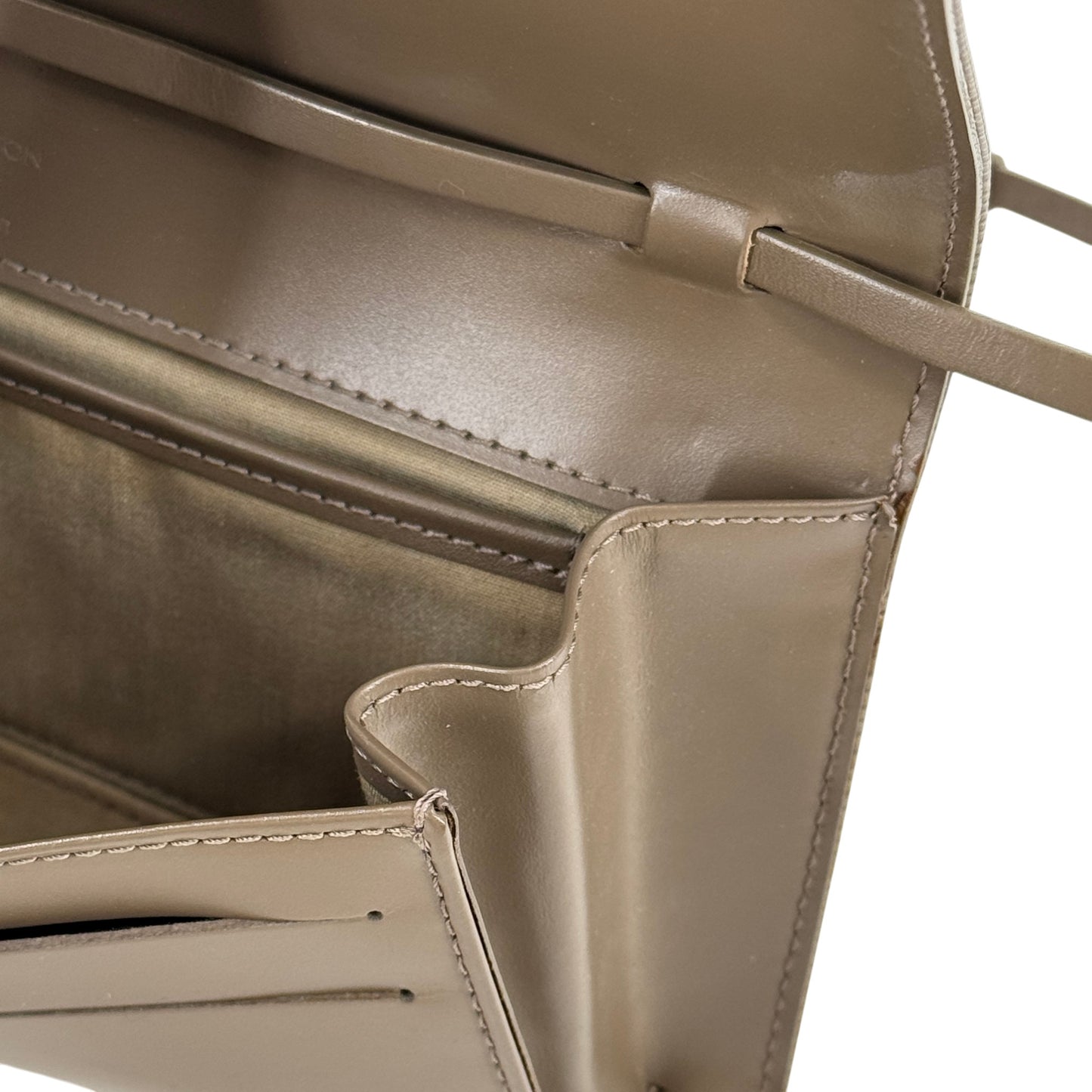LOUIS VUITTON オンフルール エピレザー フラップ ショルダーバッグ M5273C