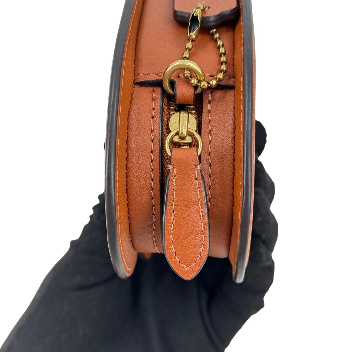 COACH ブラウンレザー ハート型クラッチバッグ