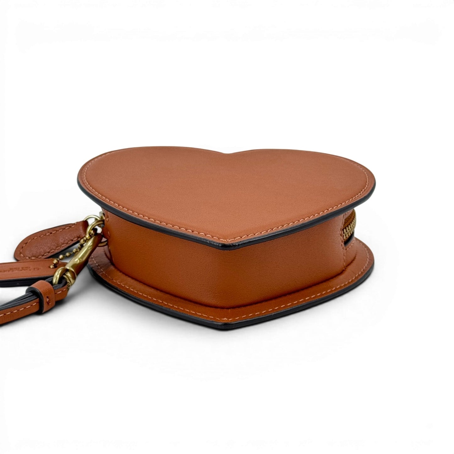 COACH ブラウンレザー ハート型クラッチバッグ