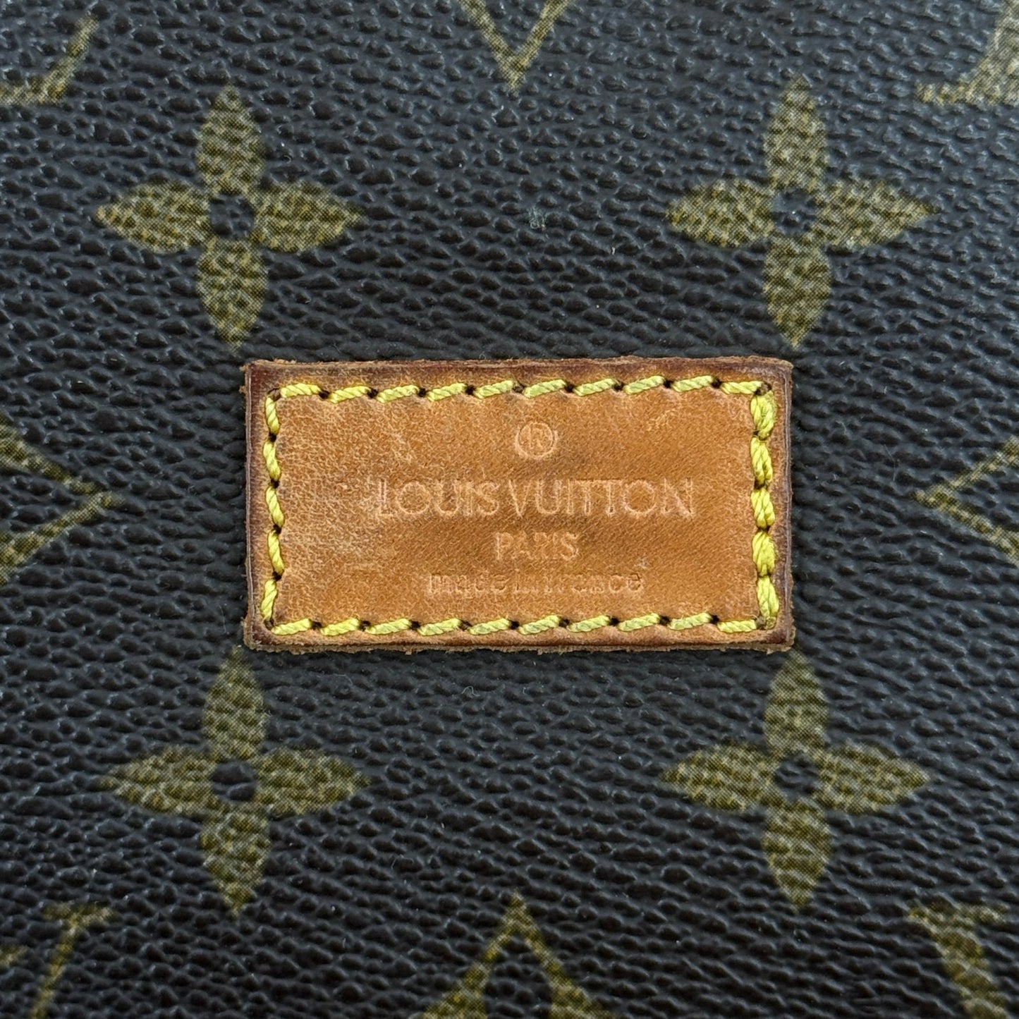 LOUIS VUITTON モノグラム・ソミュール30 M42256 ショルダーバッグ