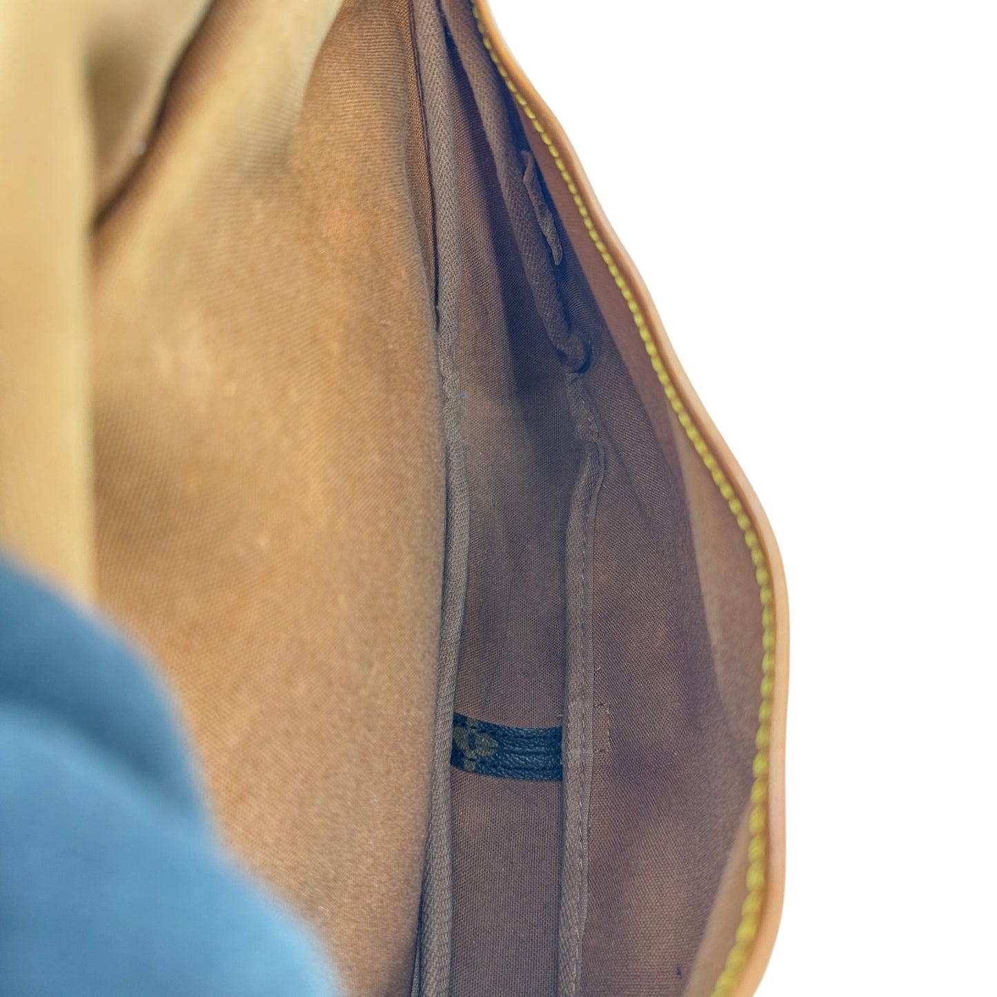 LOUIS VUITTON モノグラム・ソミュール30 M42256 ショルダーバッグ