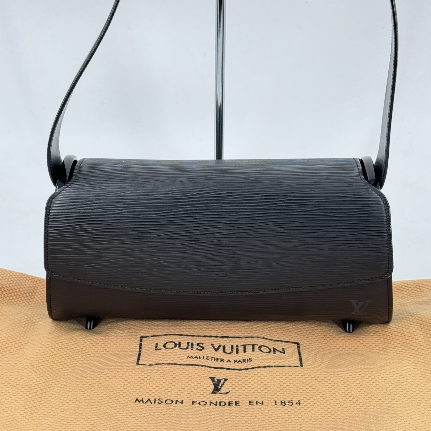 LOUIS VUITTON エピ ノクターン PM ブラック ショルダーバッグ M52182 保存袋付き