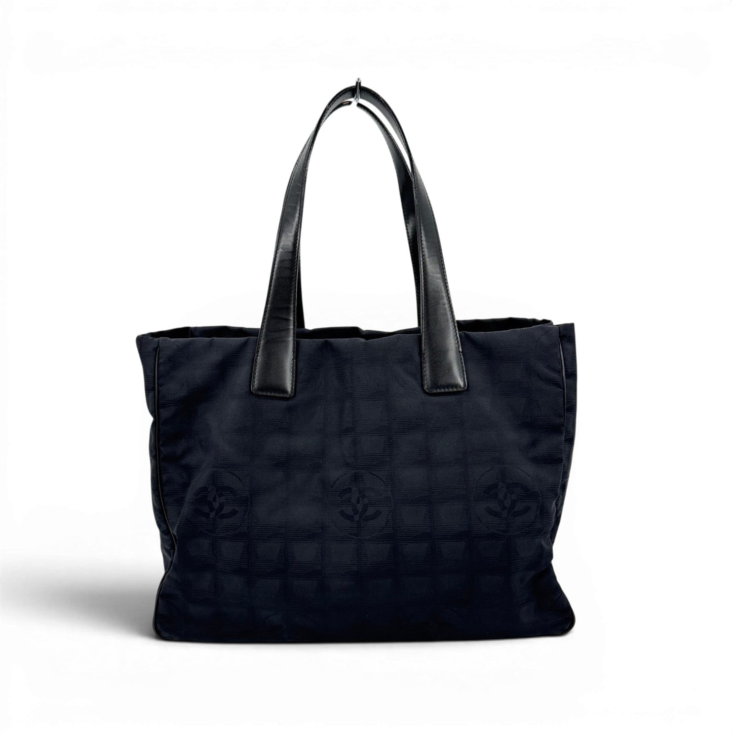 CHANEL ニュー トラベル ライン ナイロン ジャカード トート
