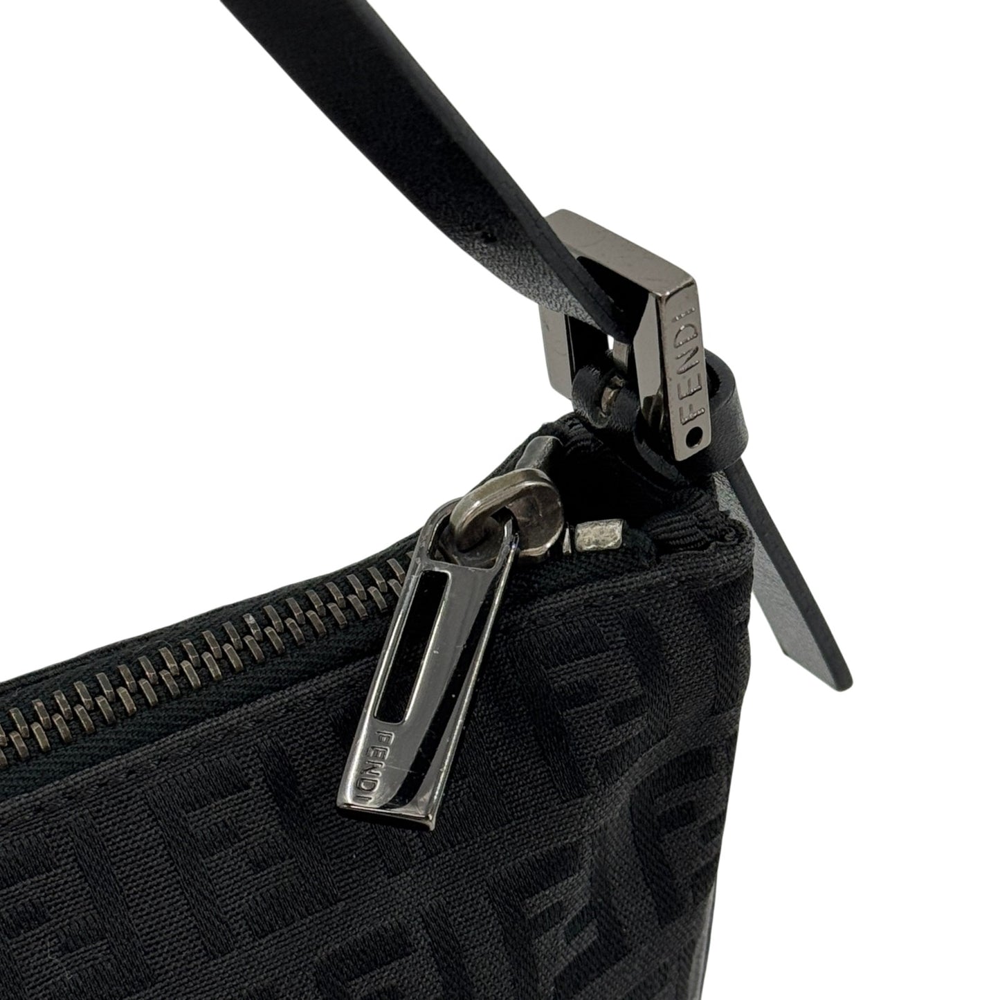 FENDI ズッキーノ キャンバス ブラック ハンドバッグ