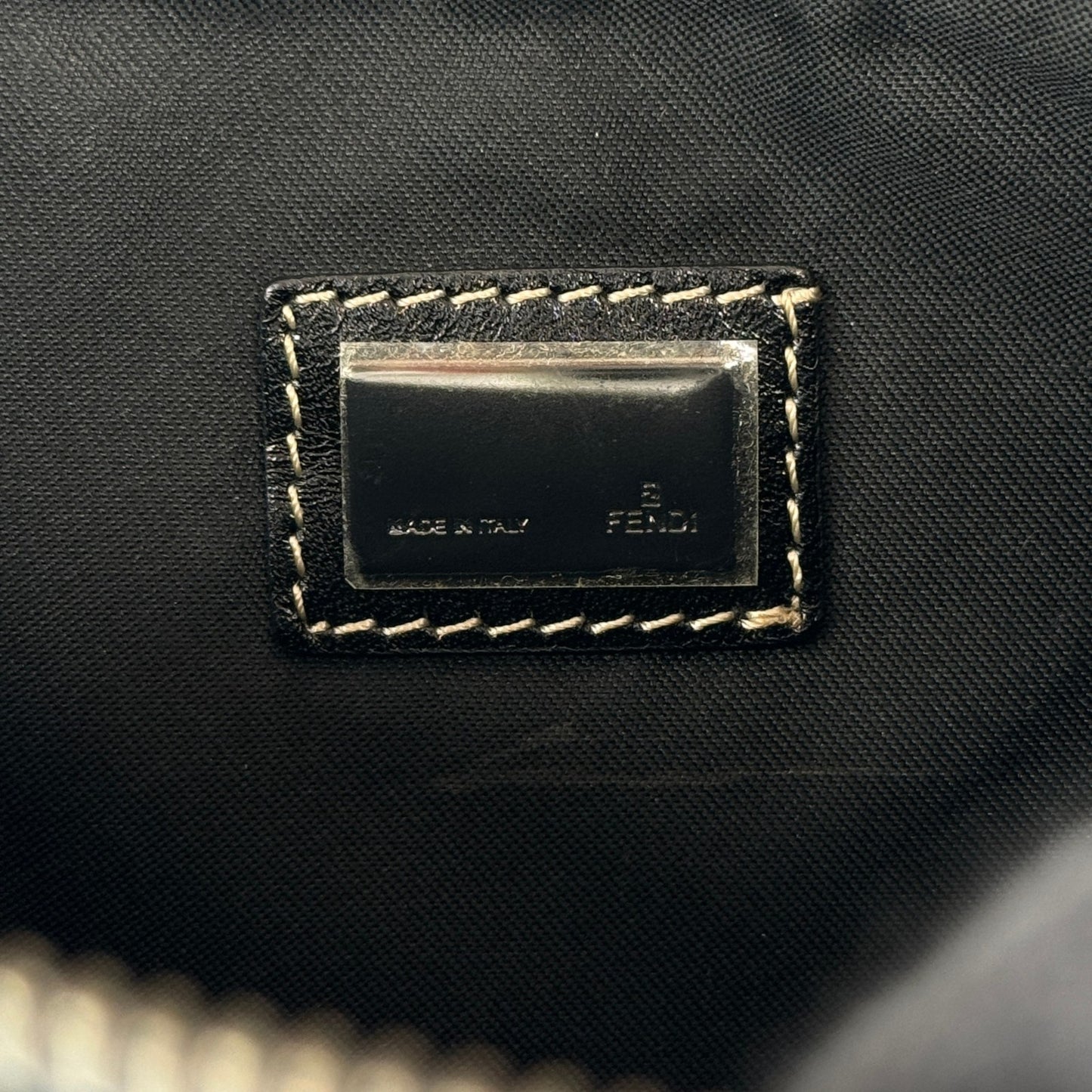 FENDI ズッキーノ キャンバス ブラック ハンドバッグ