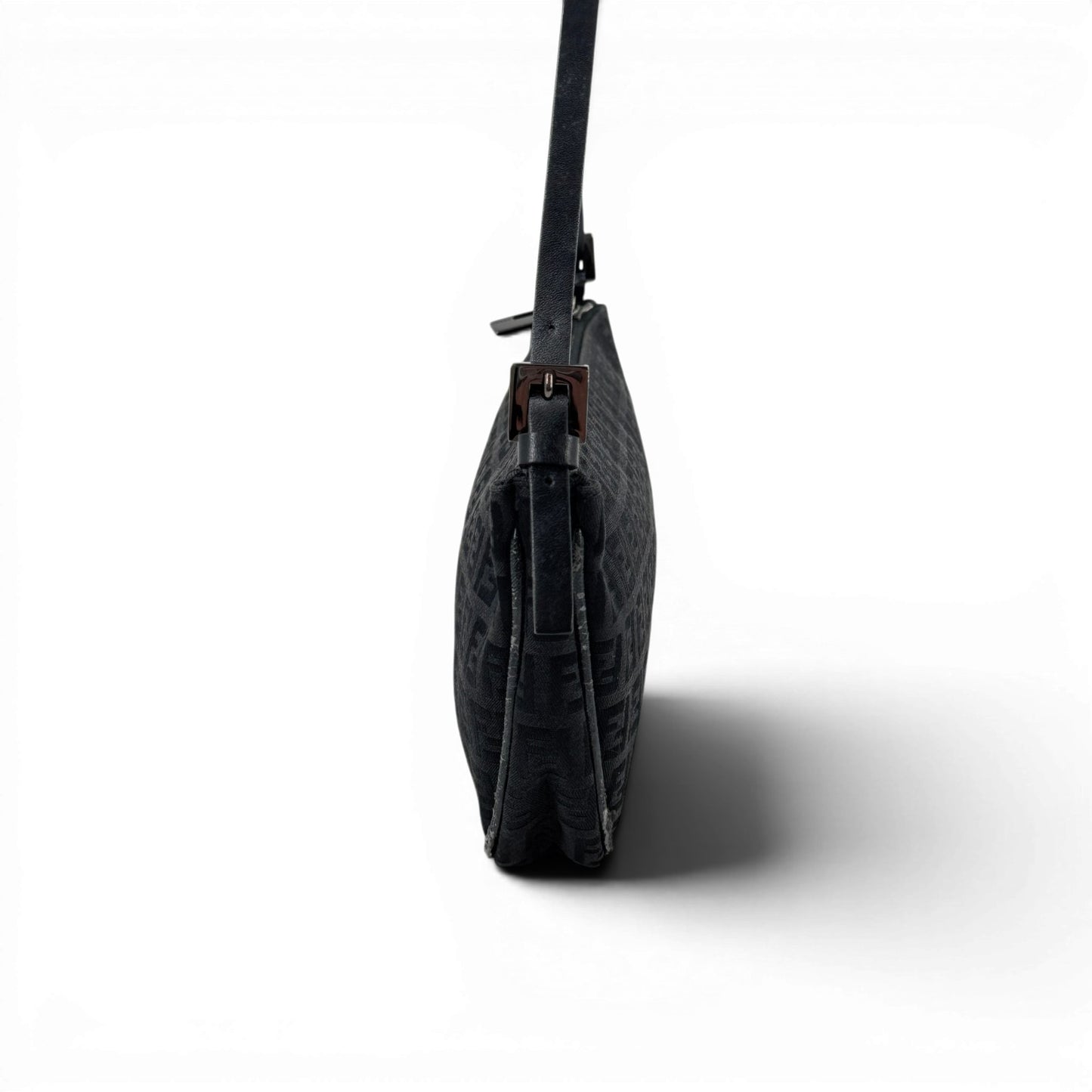 FENDI ズッキーノ キャンバス ブラック ハンドバッグ