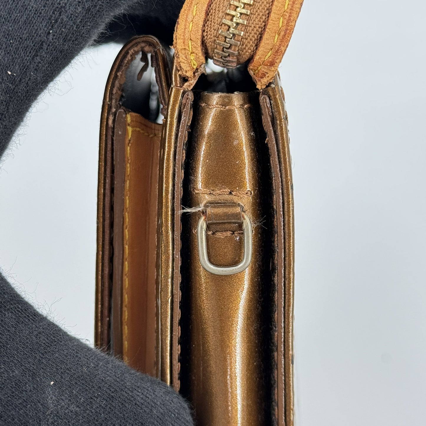 LOUIS VUITTON モノグラム・ヴェルニ モット・ブロンズ パテント ショルダー M51311