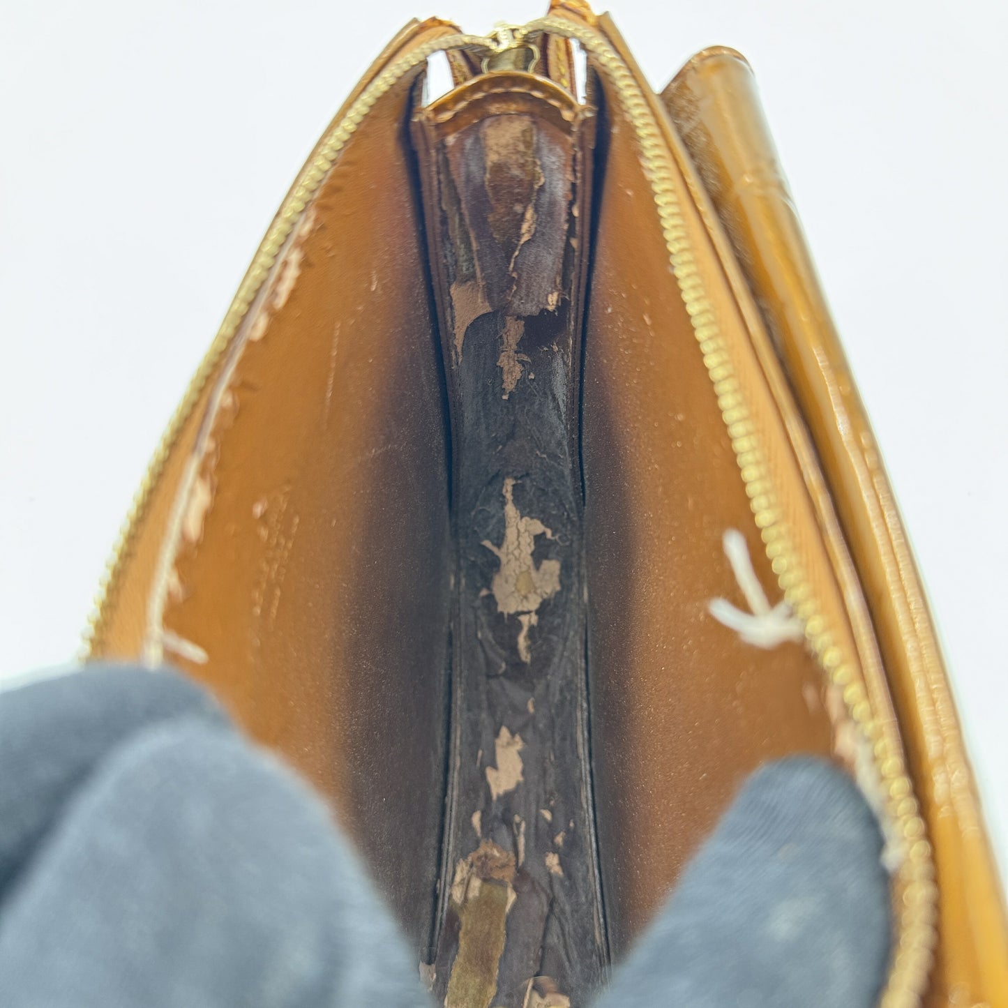 LOUIS VUITTON モノグラム・ヴェルニ モット・ブロンズ パテント ショルダー M51311