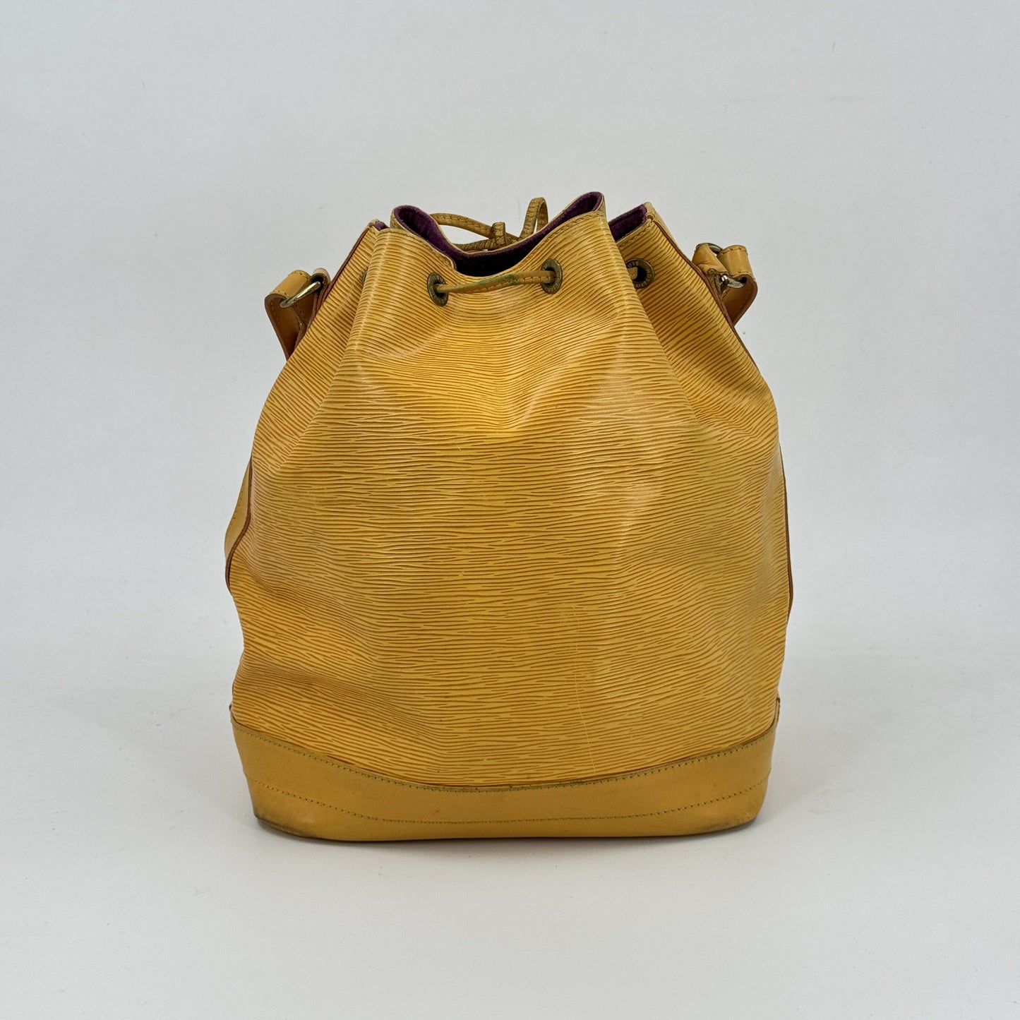 LOUIS VUITTON エピ プチノエ イエロー レザー 巾着 ショルダーバッグ M44109