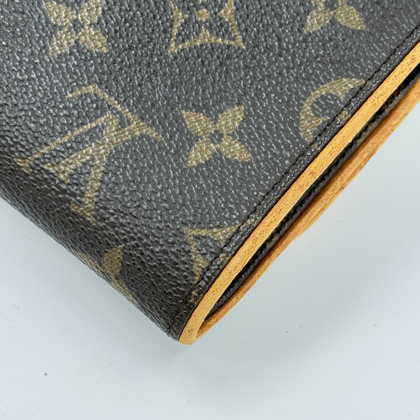 LOUIS VUITTON モノグラム ポシェットツインGM ショルダーバッグ M51852