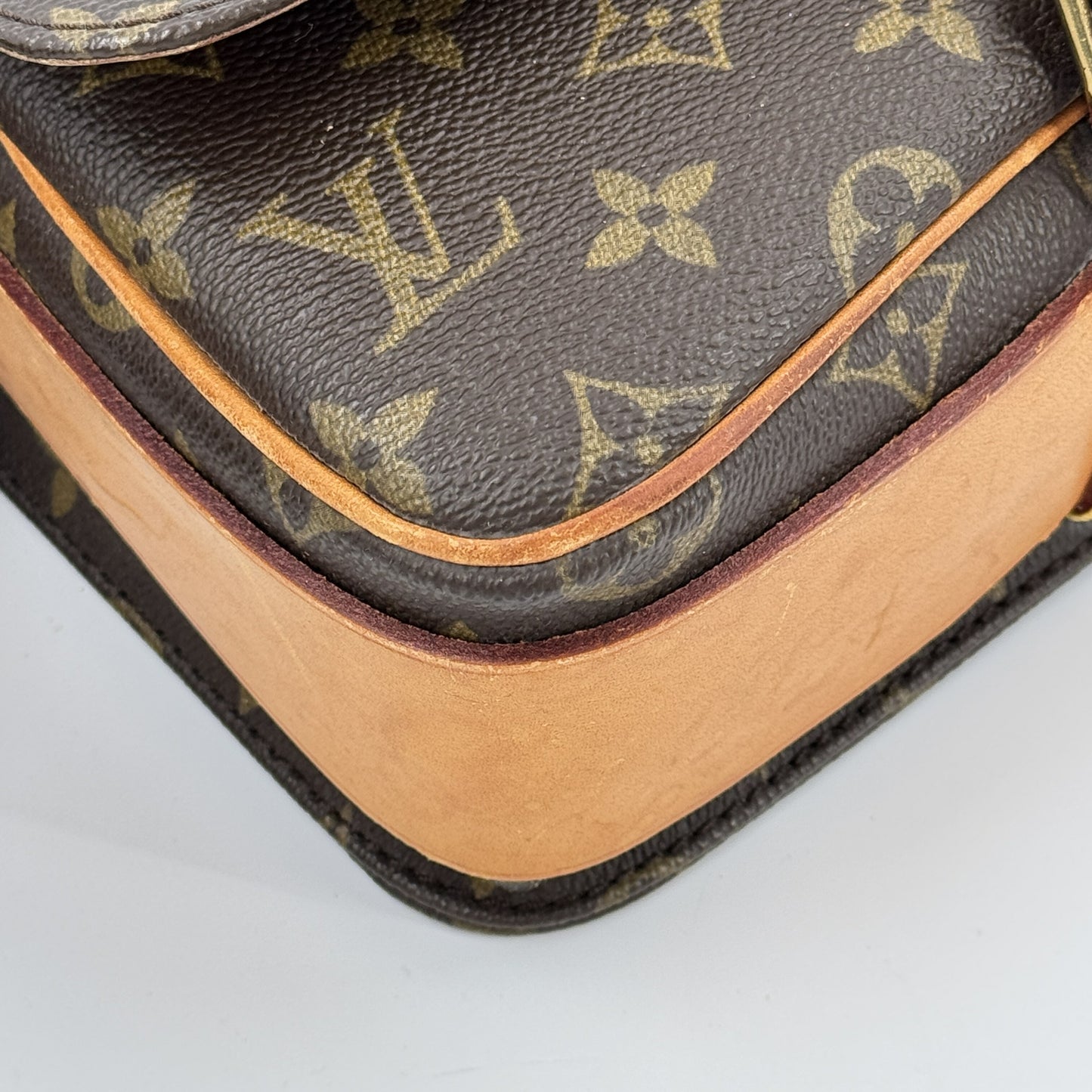 LOUIS VUITTON モノグラム カルトシエール MM ショルダーバッグ M51253