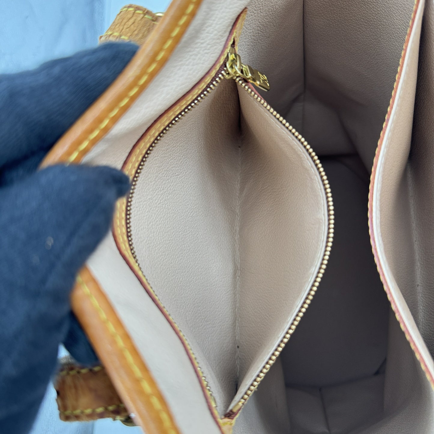 LOUIS VUITTON バケットGM モノグラムキャンバス ブラウン 旧型 ショルダーバッグ M42236