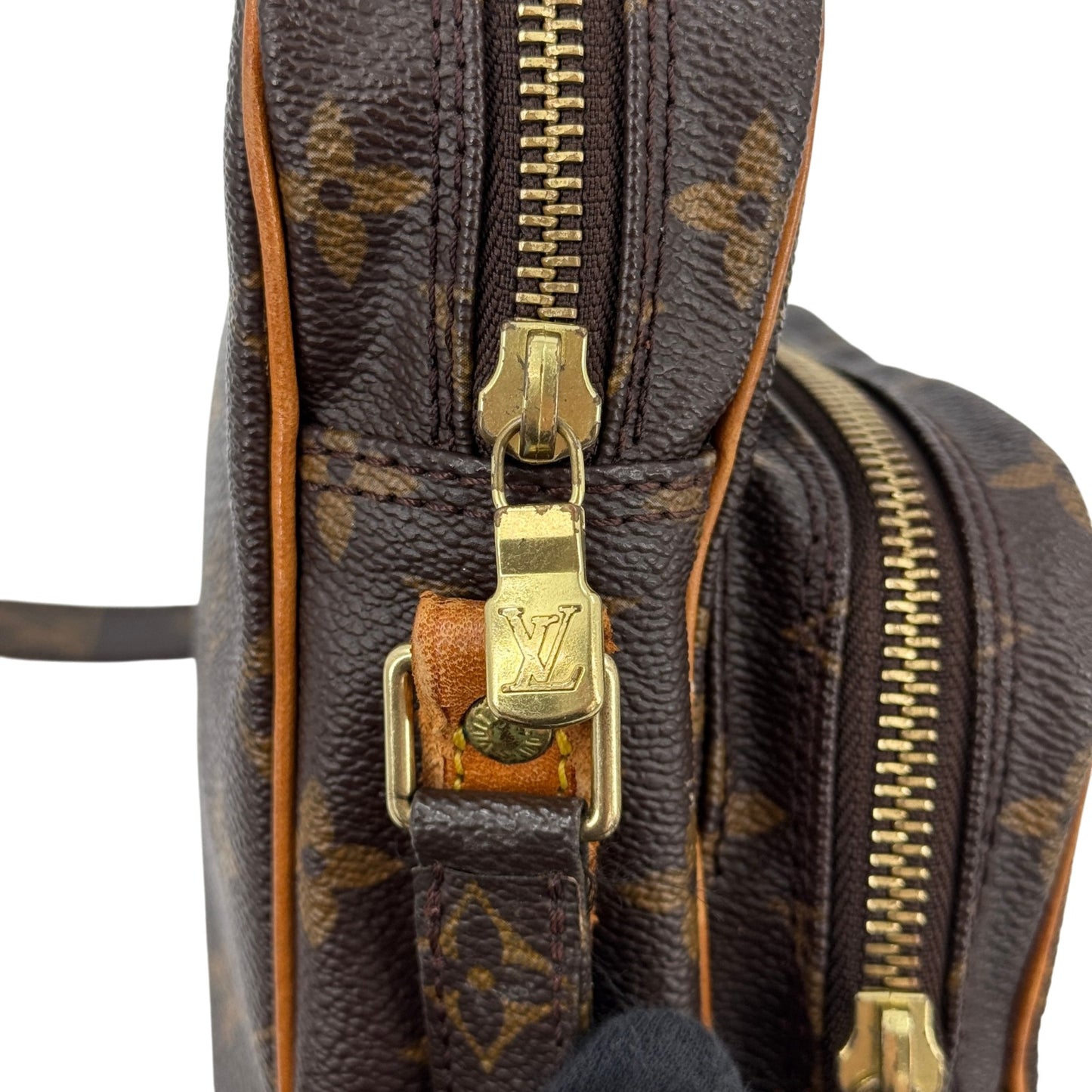 LOUIS VUITTON アマゾン モノグラム ショルダーバッグ M45236
