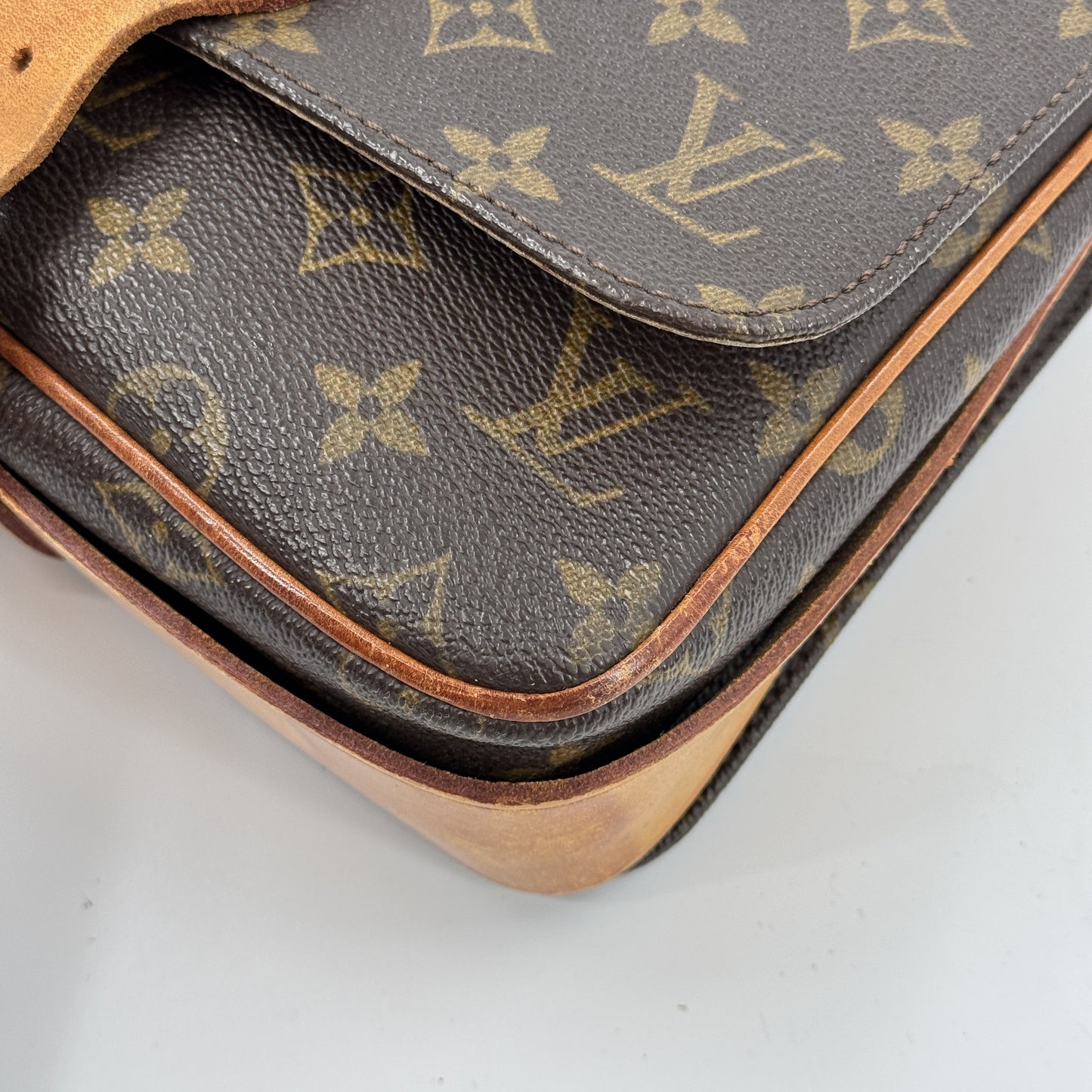 LOUIS VUITTON モノグラム カルトシエールMM ショルダーバッグ M51253
