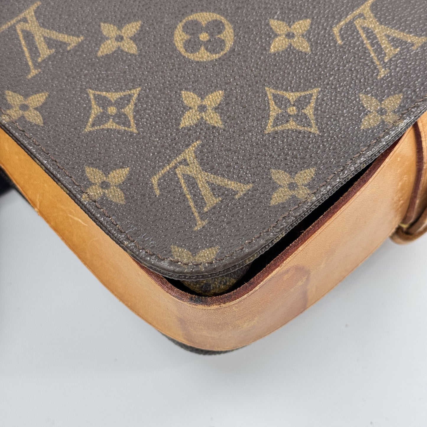 LOUIS VUITTON モノグラム カルトシエールMM ショルダーバッグ M51253