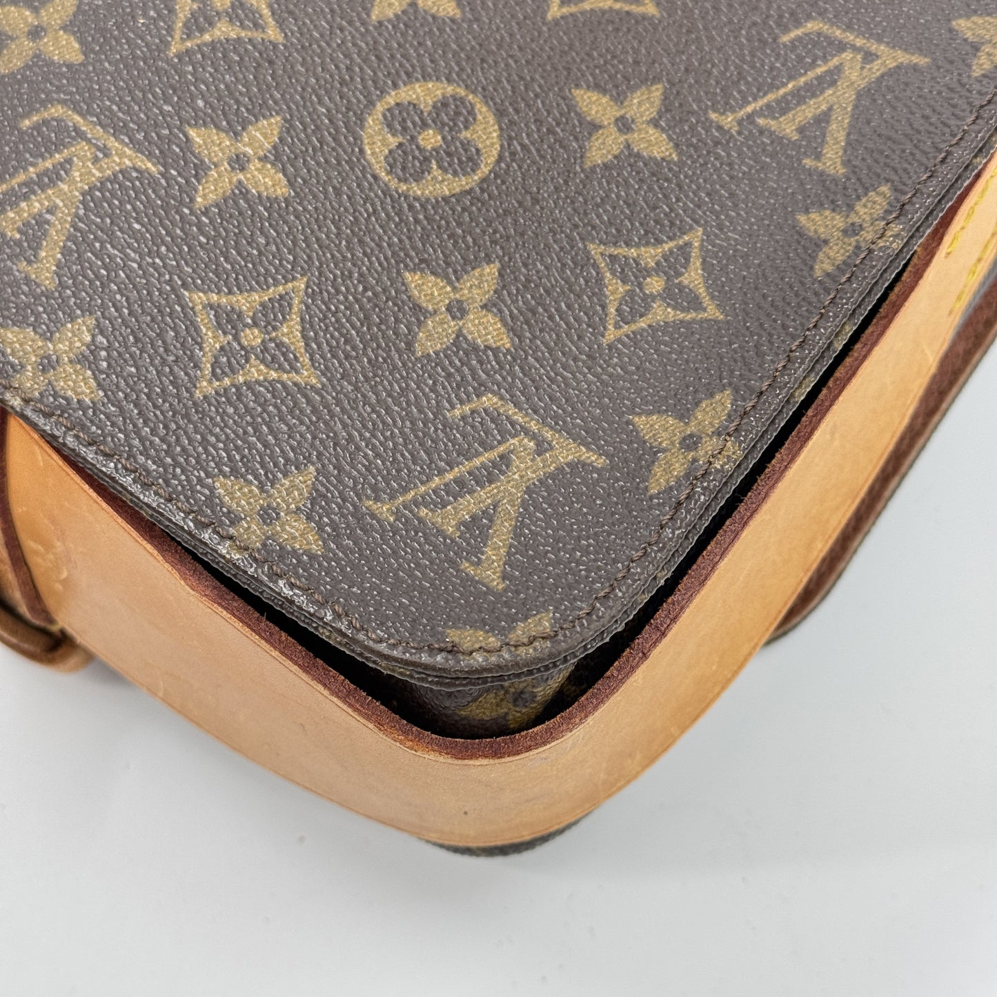 LOUIS VUITTON モノグラム カルトシエールMM ショルダーバッグ M51253