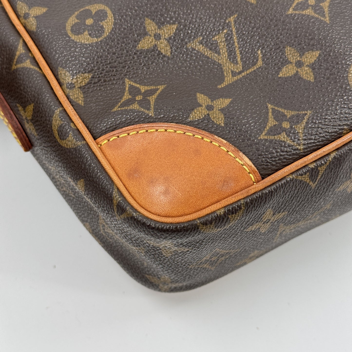 LOUIS VUITTON モノグラム トロカデロ 30 ショルダーバッグ M51272