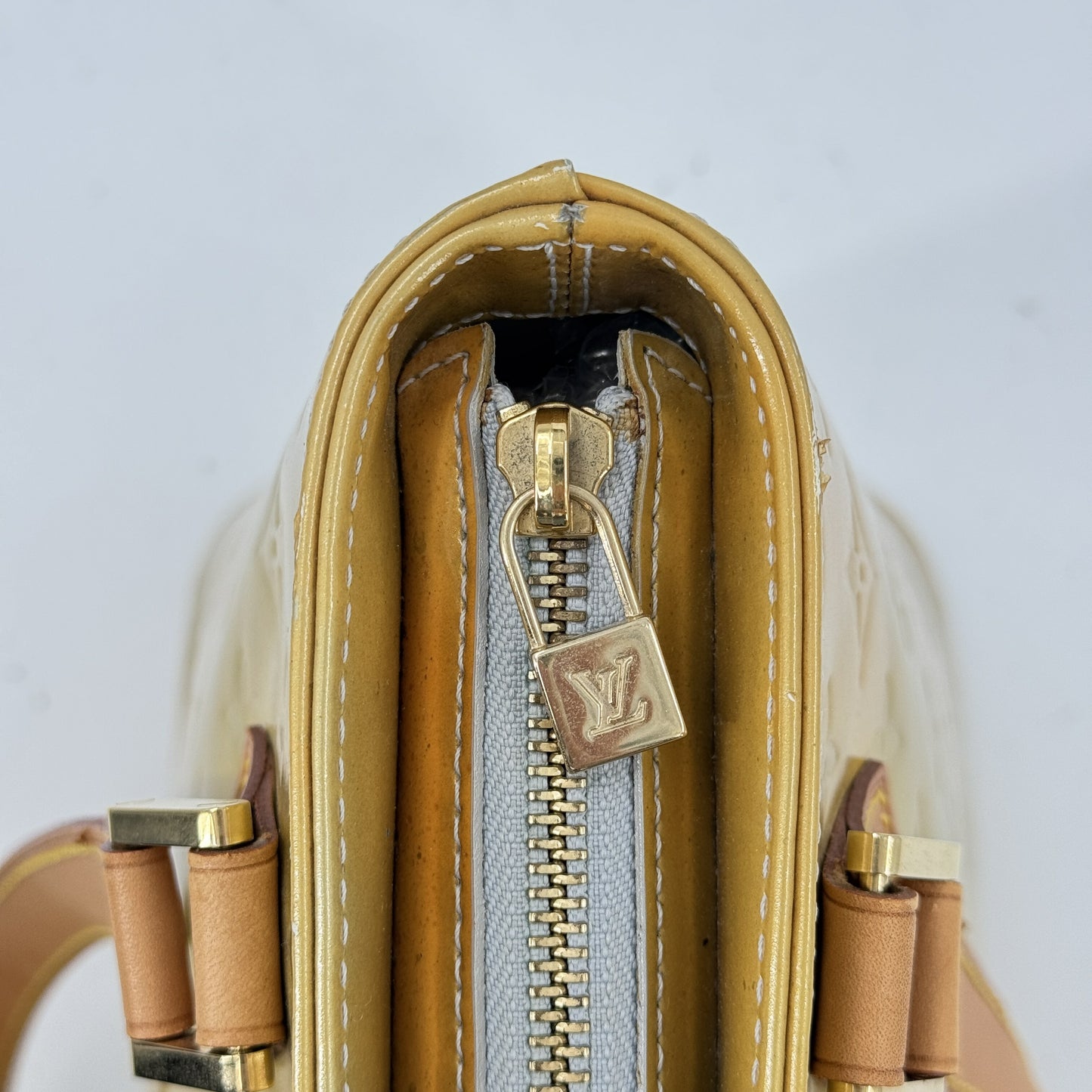 LOUIS VUITTON ヒューストン ヴェルニ イエロー ショルダーバッグ M91004