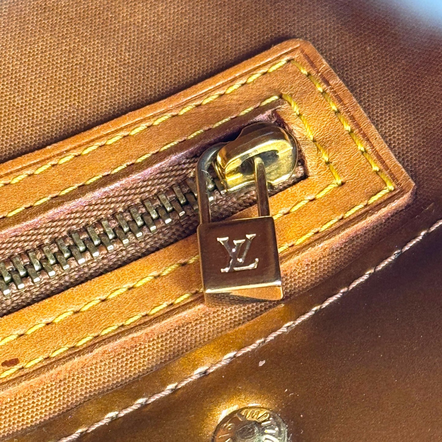LOUIS VUITTON リードPM ヴェルニ ブロンズ ハンドバッグ M91145 Y2K