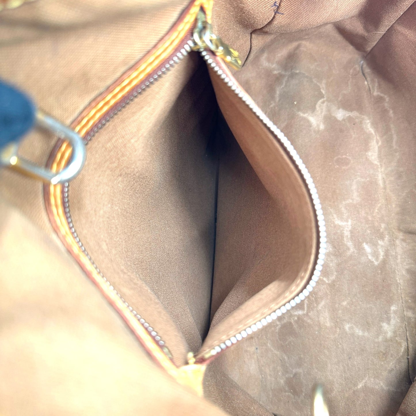 LOUIS VUITTON バティニョール ホリゾンタル モノグラムキャンバス トートバッグ M51154