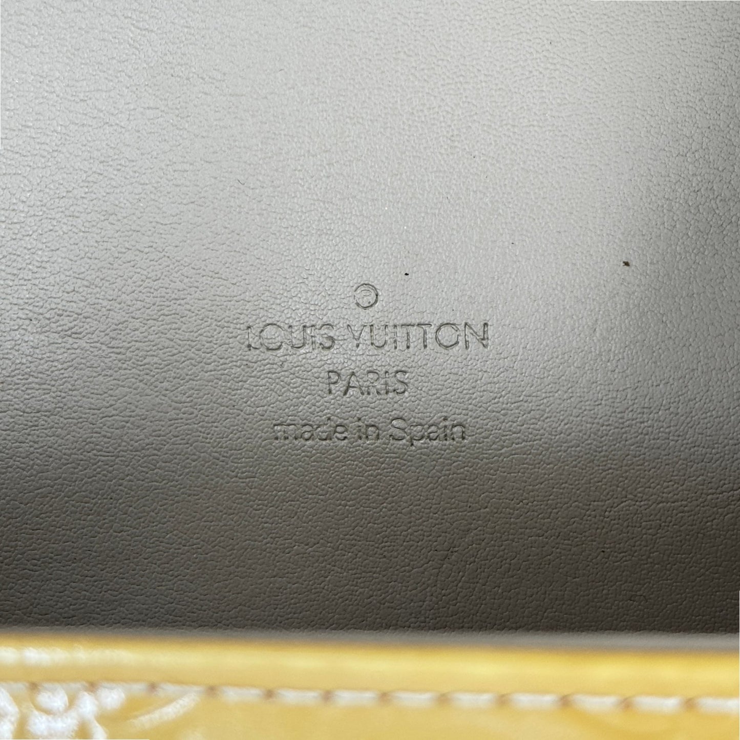 LOUIS VUITTON トンプソンストリート モノグラムヴェルニ イエロー ショルダーバッグ M91071