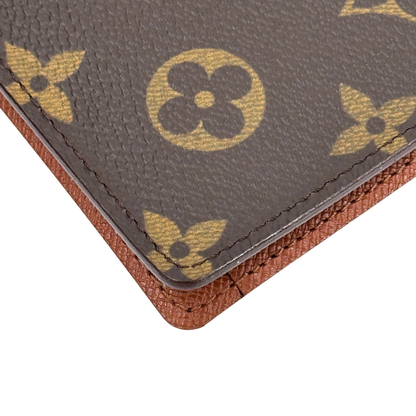 LOUIS VUITTON クーベルチュール モノグラム キャンバス パスポーケース M60180