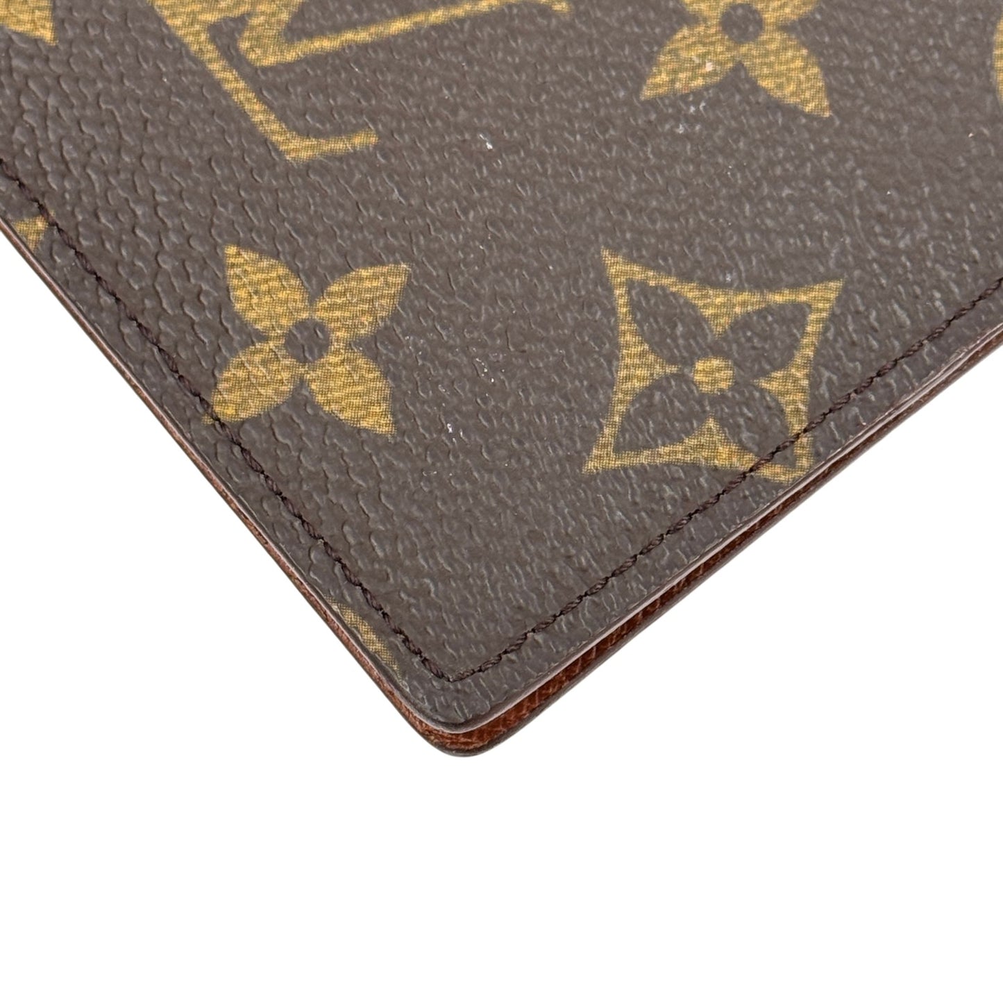 LOUIS VUITTON クーベルチュール モノグラム キャンバス パスポートケース M60180
