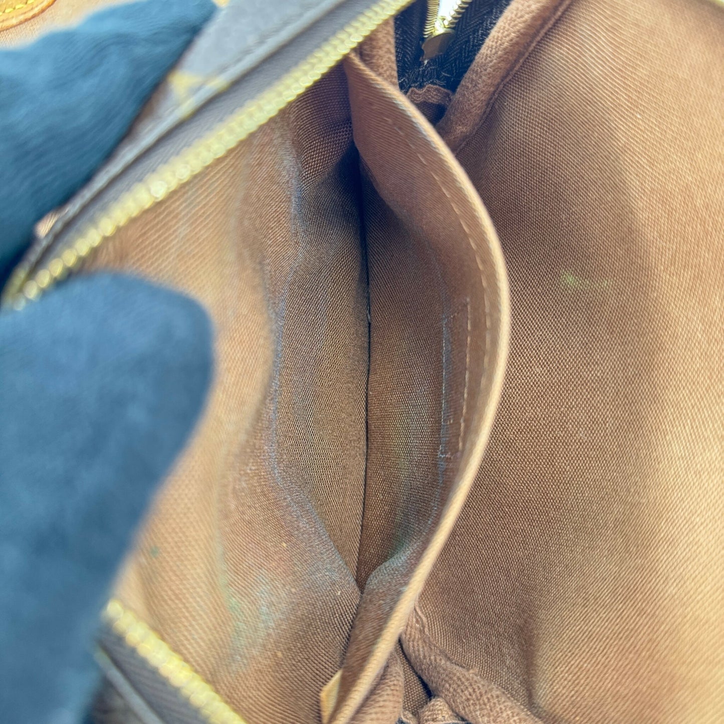 LOUIS VUITTON ウエストバッグ ボスフォール モノグラムM40108