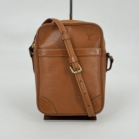 LOUIS VUITTON ダニューブPM エピレザー ジパン ゴールド ショルダーバッグ M52528