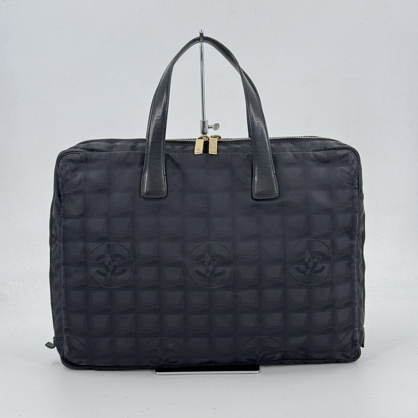 CHANEL ニュー トラベル ライン ブリーフケース ブラック ナイロン ビジネスバッグ
