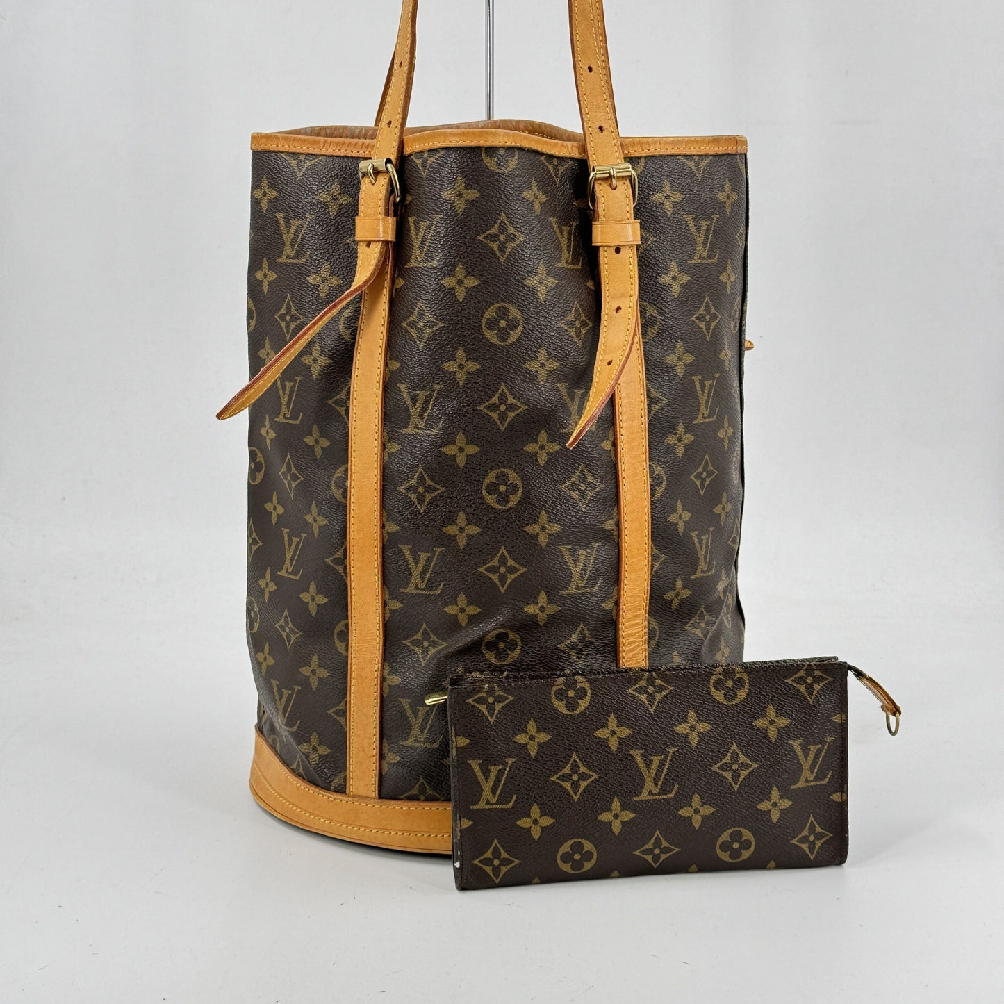 LOUIS VUITTON バケットGM モノグラムキャンバス ブラウン ショルダーバッグ M42238