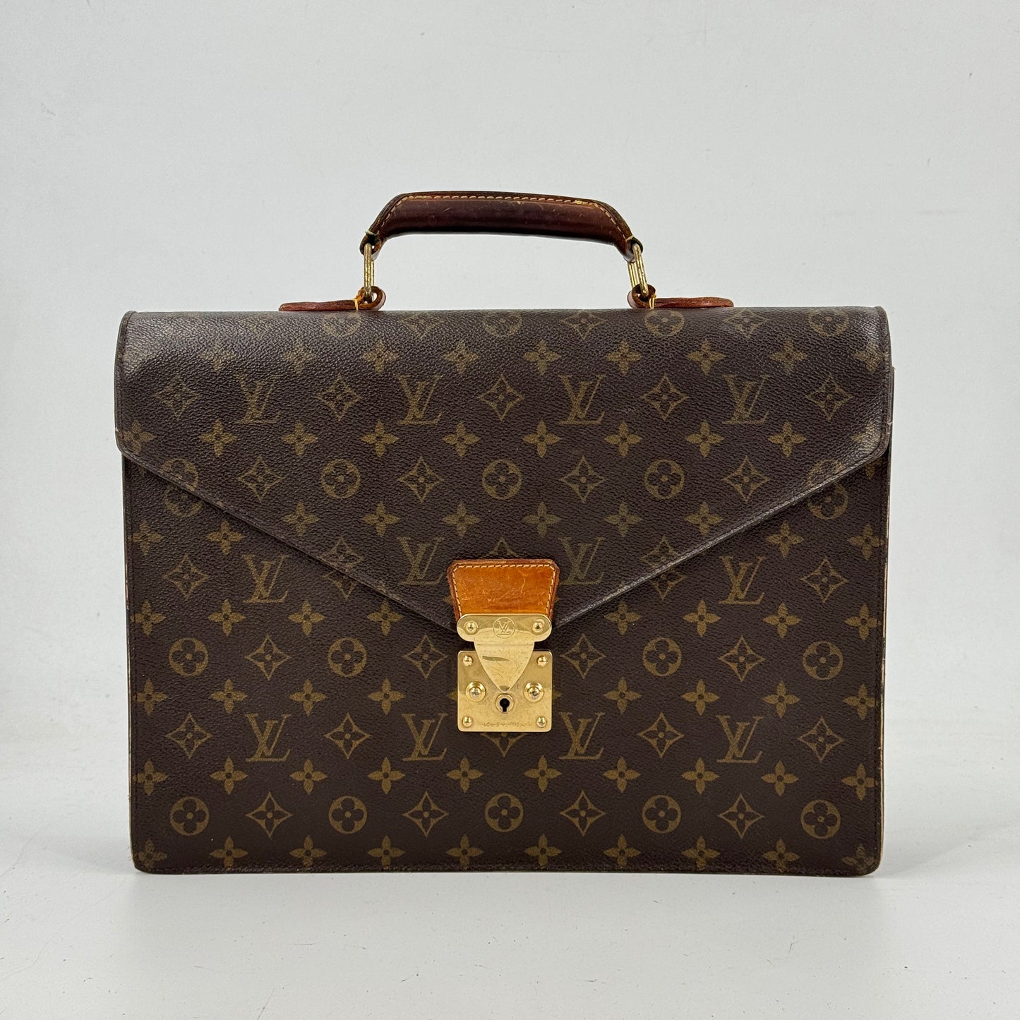 LOUIS VUITTON セルヴィエット・コンセイエ モノグラムキャンバス ハンドバッグ M53331