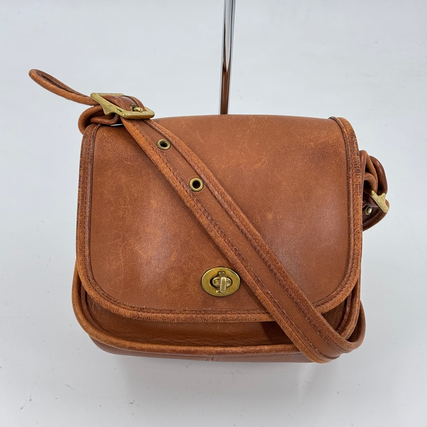 COACH オールドコーチ キャラメル ハンドクラフト レザー ショルダーバッグ