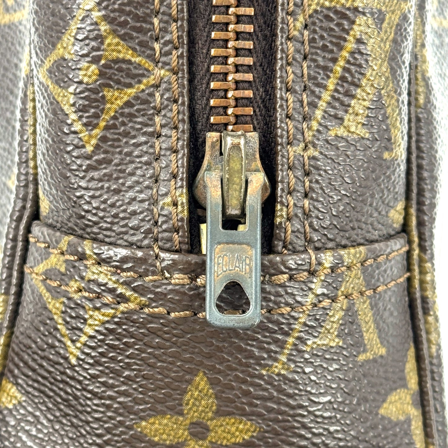 LOUIS VUITTON トゥルーストワレット28 モノグラムキャンバス 旧型 クラッチバッグ M47522