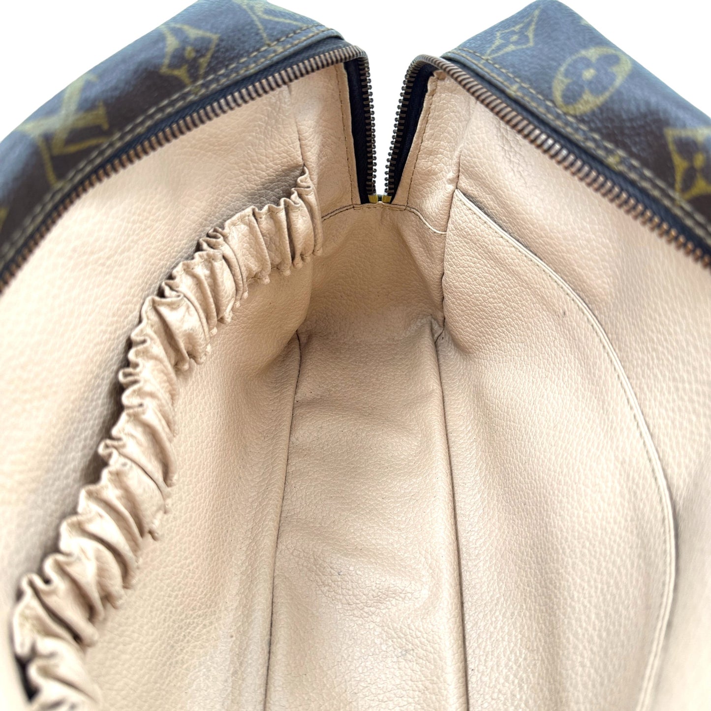 LOUIS VUITTON トゥルーストワレット28 モノグラムキャンバス 旧型 クラッチバッグ M47522