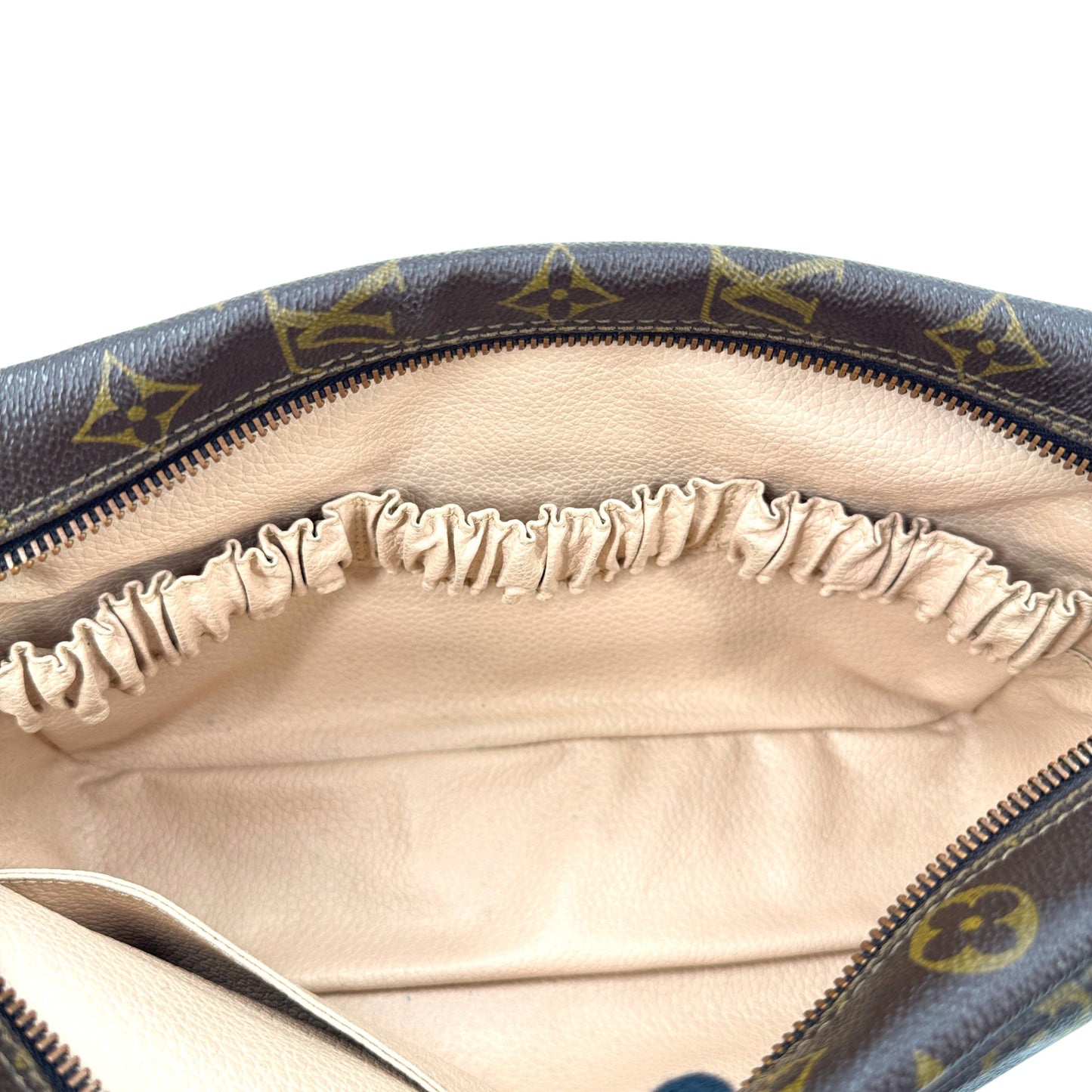 LOUIS VUITTON トゥルーストワレット28 モノグラムキャンバス 旧型 クラッチバッグ M47522