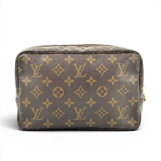 LOUIS VUITTON トゥルース・トワレット23 モノグラム ブラウン ポーチ M47524