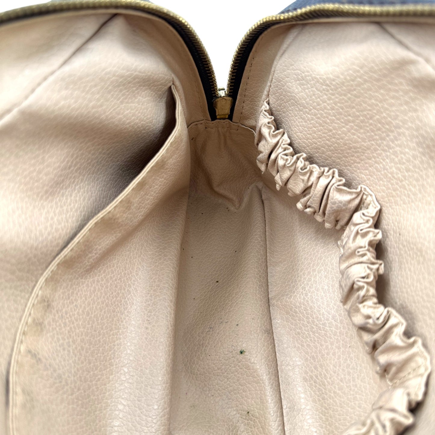 LOUIS VUITTON トゥルース・トワレット23 モノグラム ブラウン ポーチ M47524