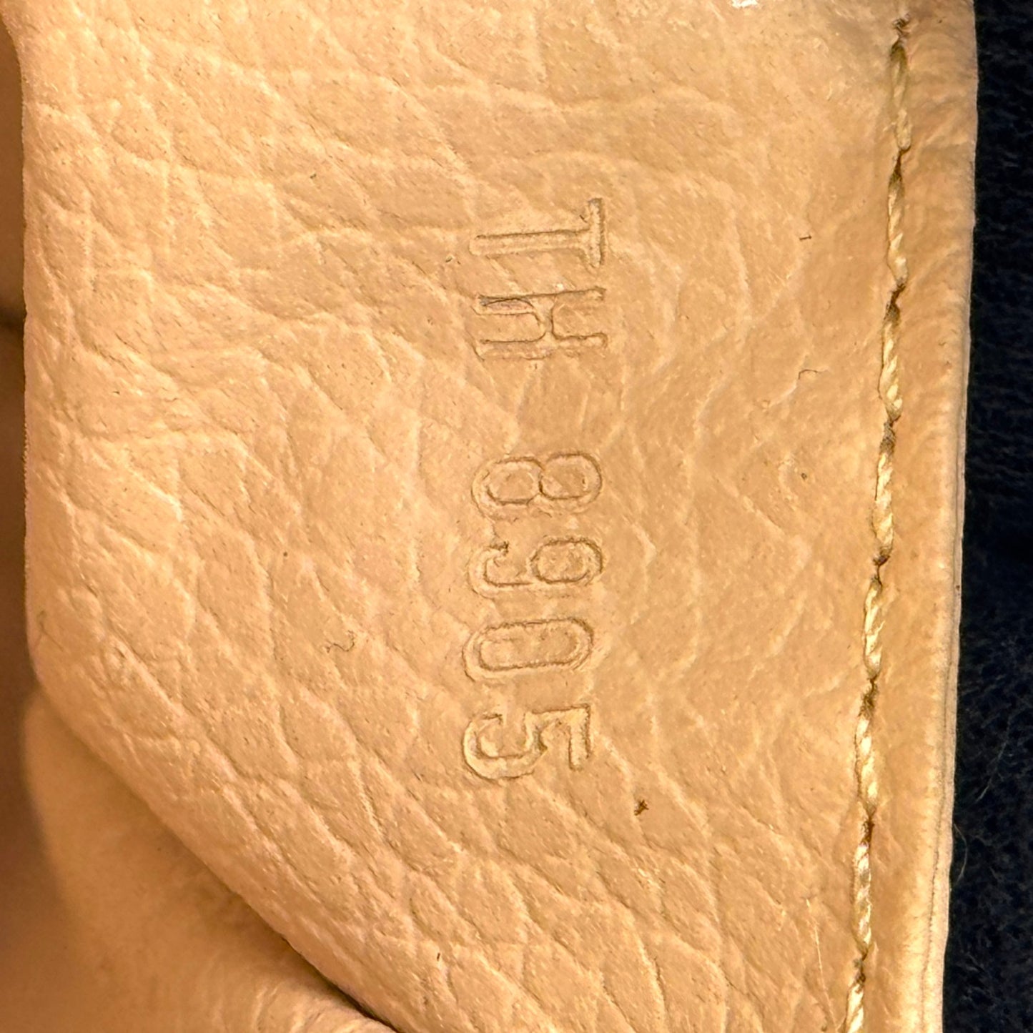 LOUIS VUITTON トゥルース・トワレット23 モノグラム ブラウン ポーチ M47524