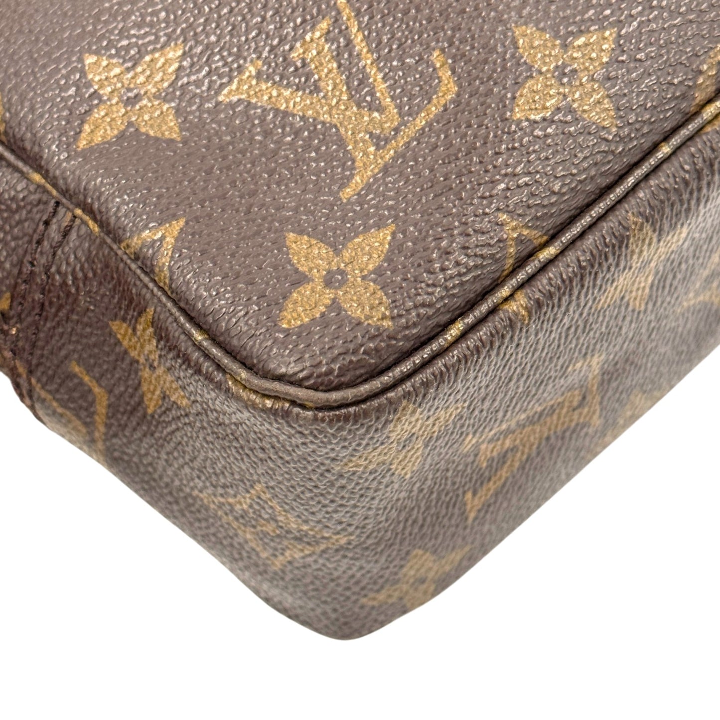 LOUIS VUITTON トゥルース・トワレット23 モノグラム ブラウン ポーチ M47524